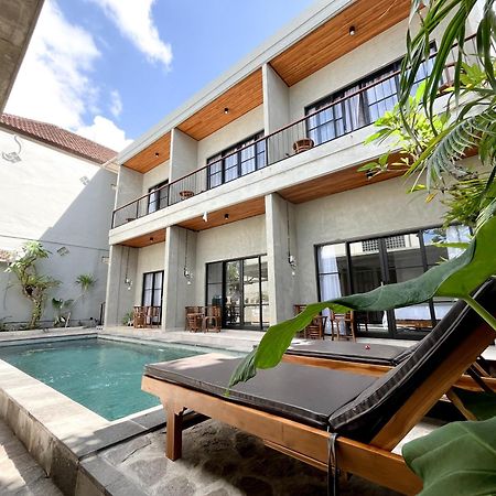 Adi Surya Guest House Seminyak  Luaran gambar
