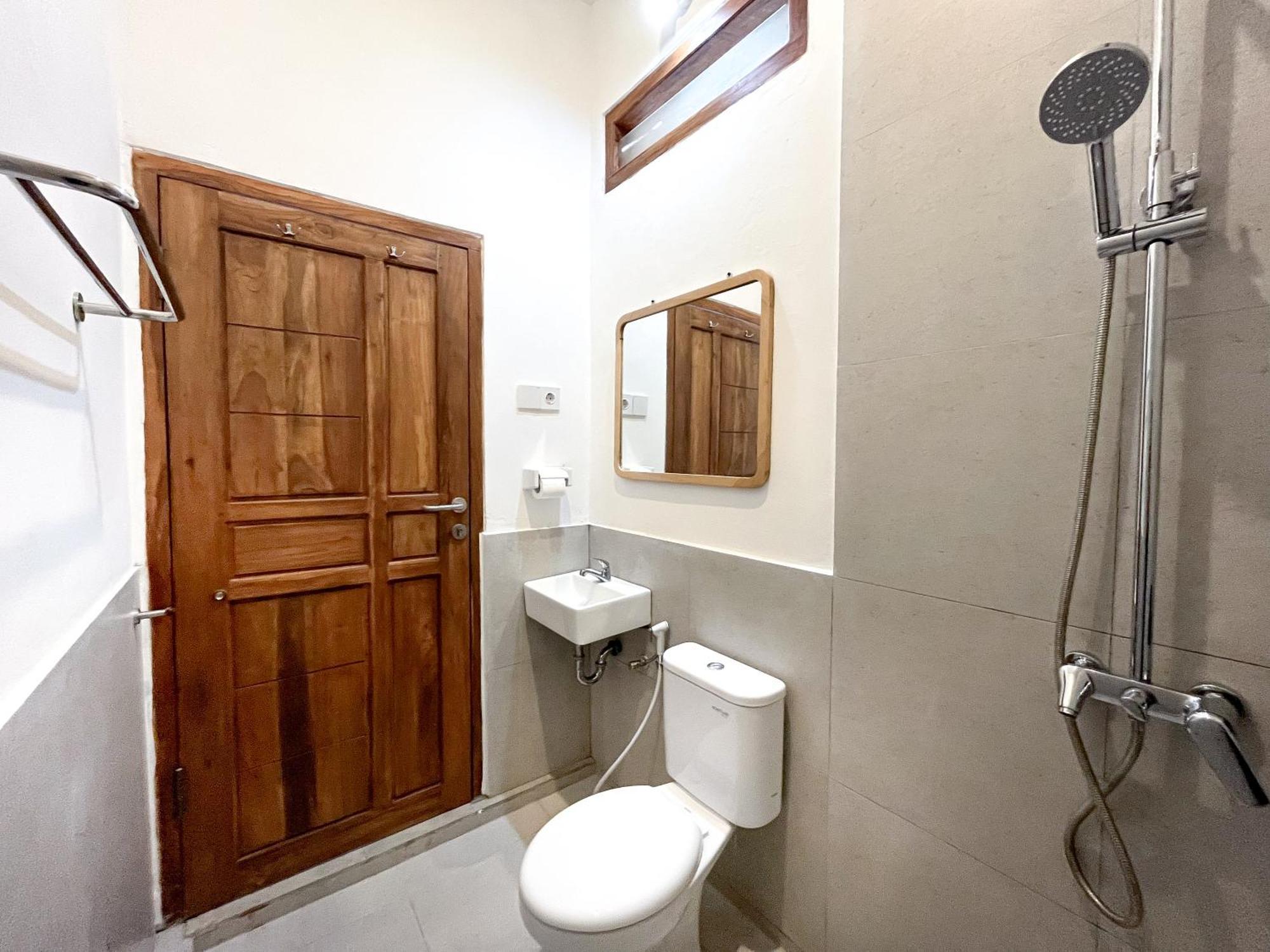 Adi Surya Guest House Seminyak  Luaran gambar